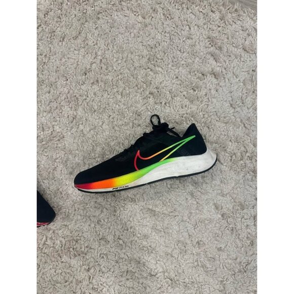 Nike Air Zoom Pegasus 38 “Black/Green Strike” Men’s US 10 - Picture 3 of 6